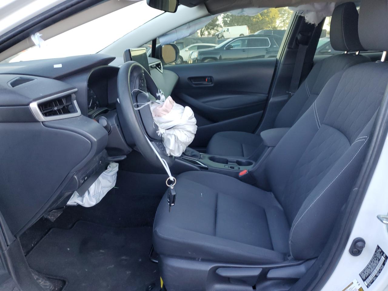 2024 Toyota Corolla Le VIN: JTDBCMFE2RJ021899 Lot: 82853504