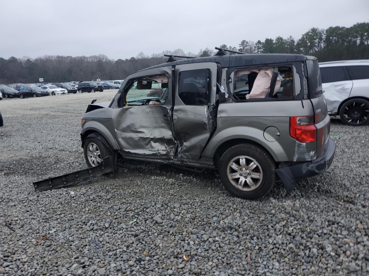 2007 Honda Element - Image 2