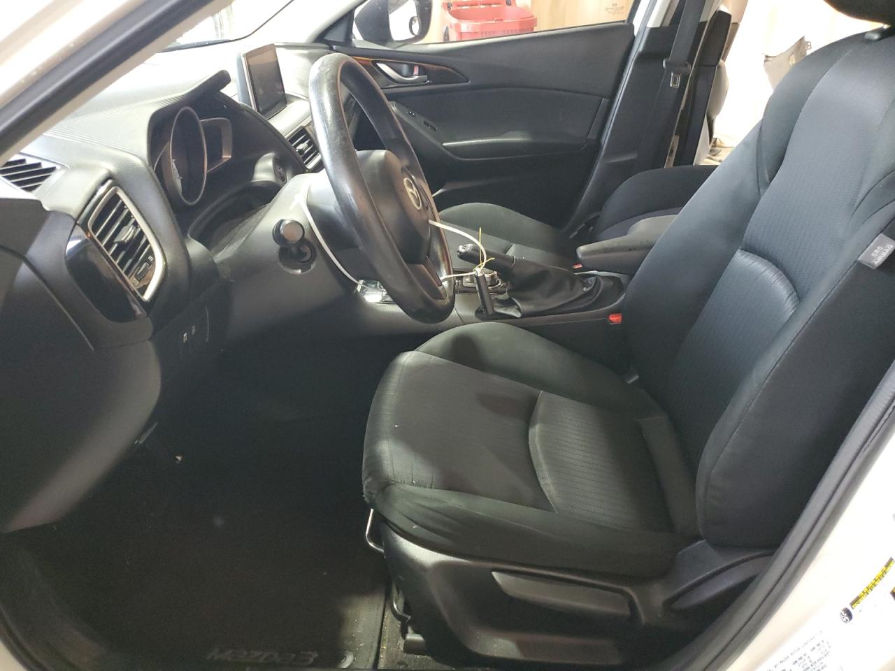 2016 Mazda 3 - Image 7