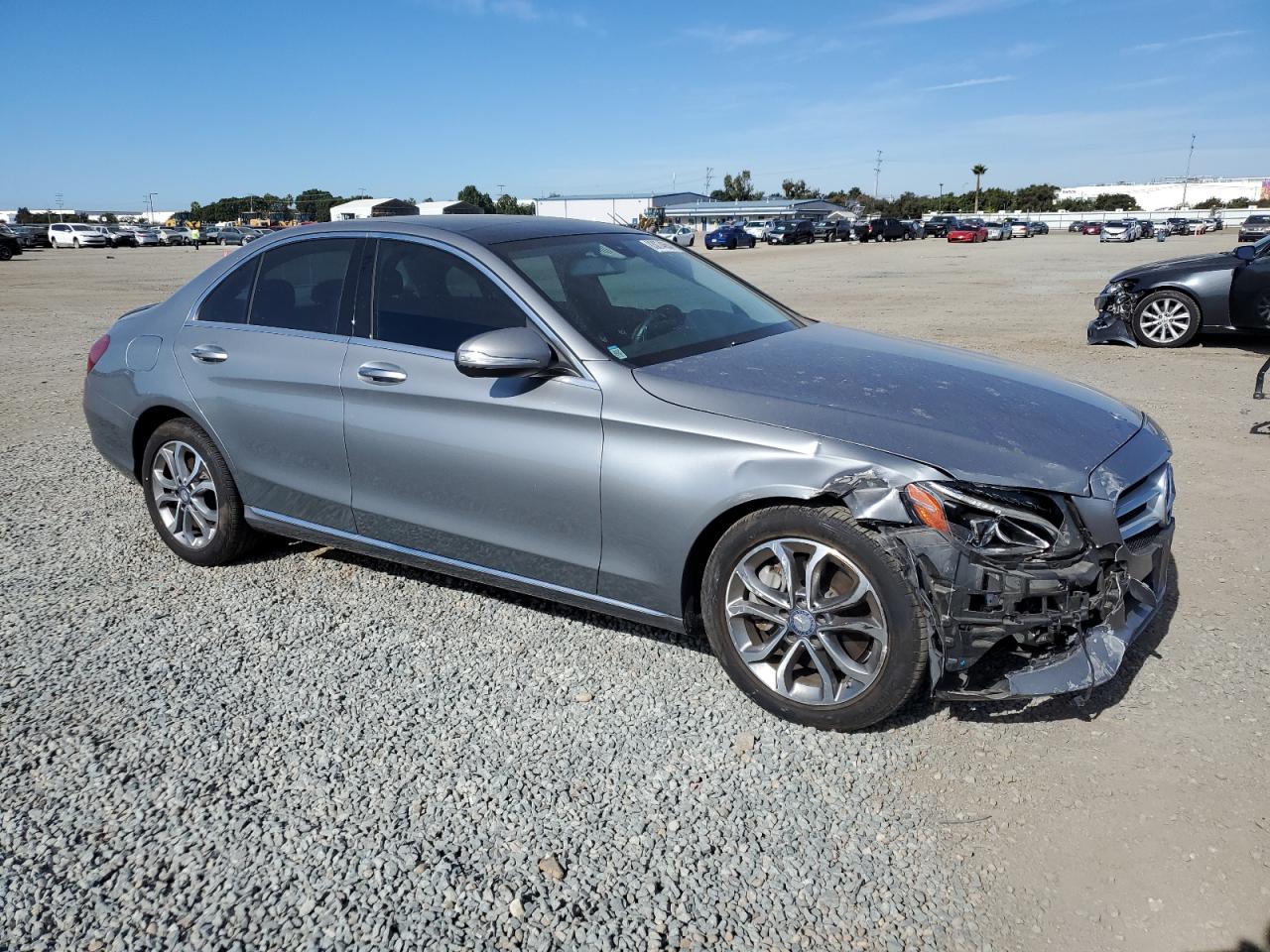 VIN 55SWF4JB7FU090790 2015 MERCEDES-BENZ C-CLASS no.4