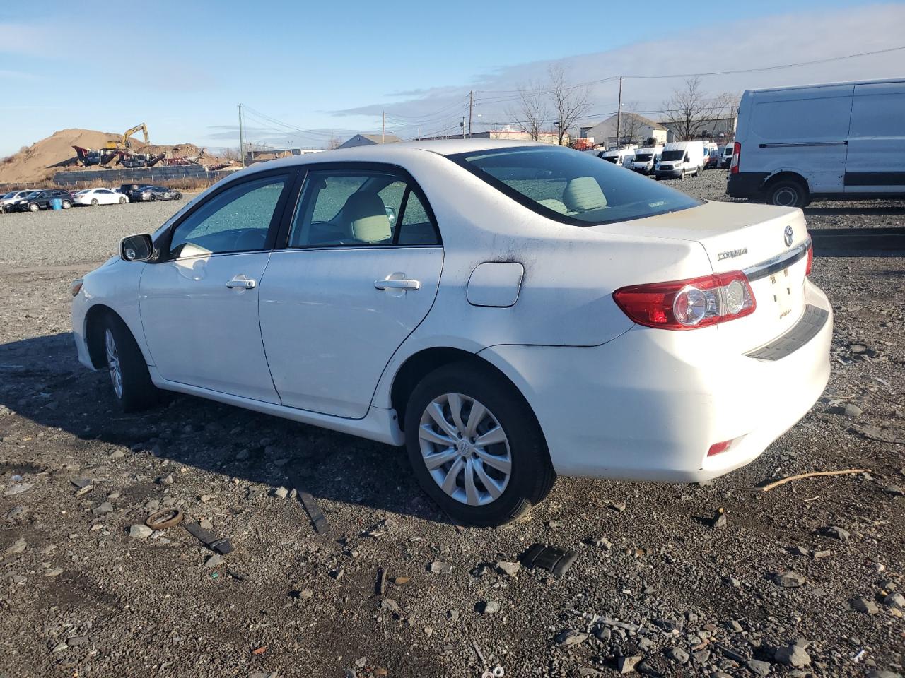 VIN 5YFBU4EE7DP183840 2013 TOYOTA COROLLA no.2