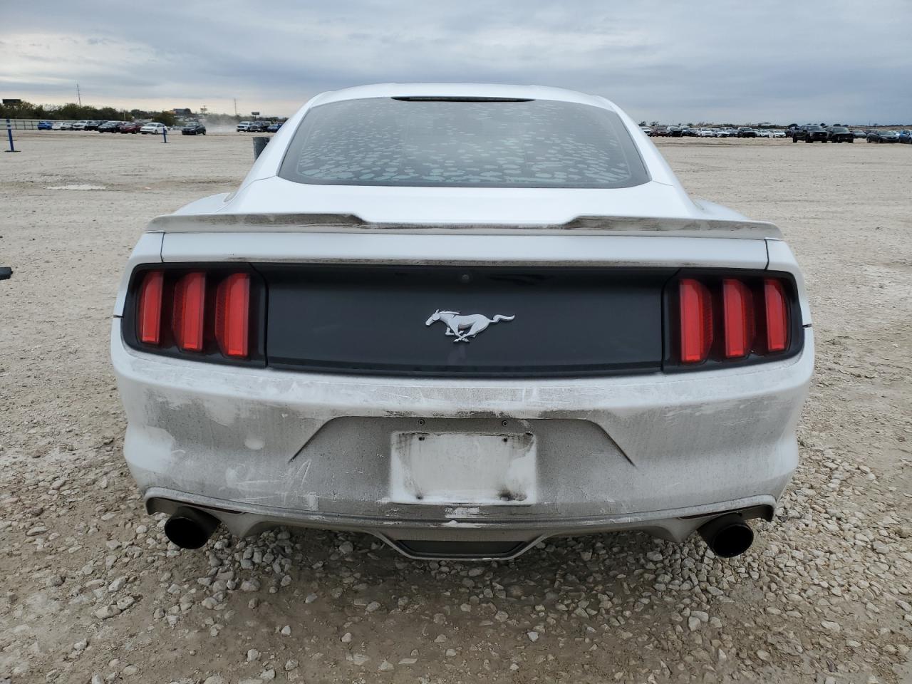 2015 Ford Mustang - Image 6
