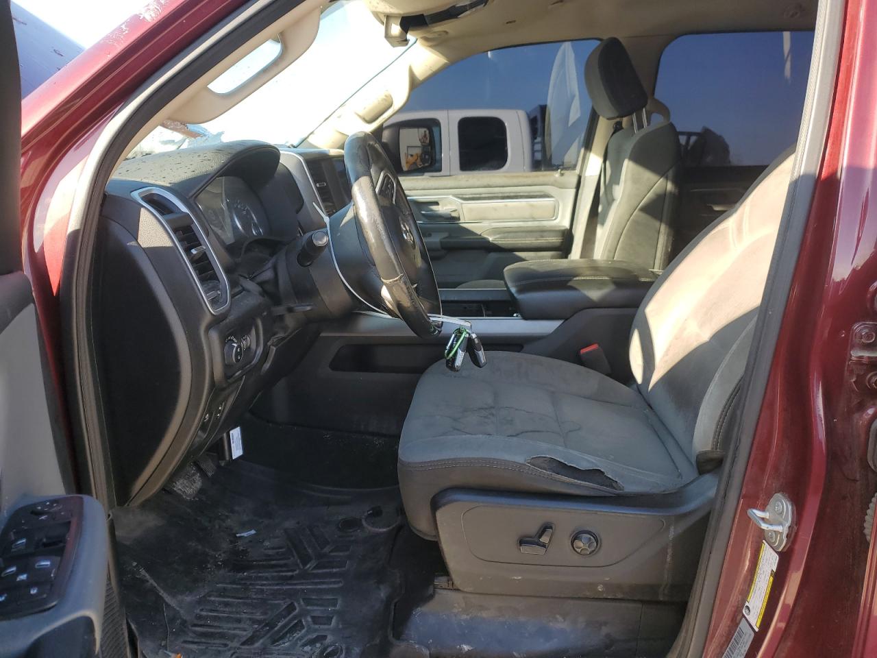 2019 RAM 1500 - Image 7