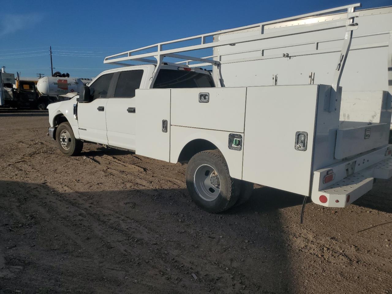 VIN: 1FD8W3GT1MED52785 2021 FORD F350