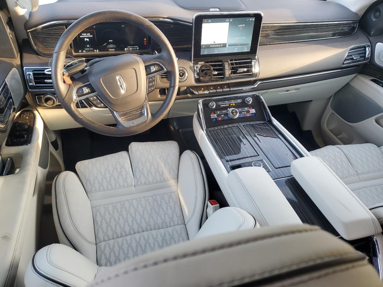 2021 Lincoln Navigator L Black Label VIN: 5LMJJ3TT1MEL15609 Lot: 86342914