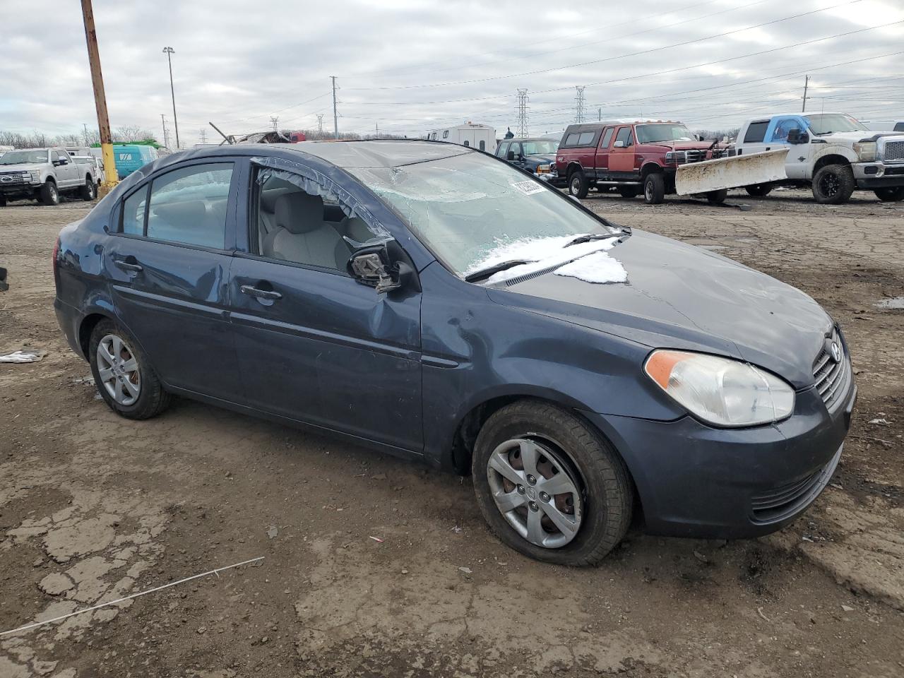 2009 Hyundai Accent - Image 4