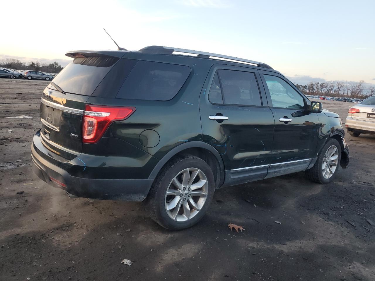 VIN 1FM5K8D84DGC09507 2013 FORD EXPLORER no.3