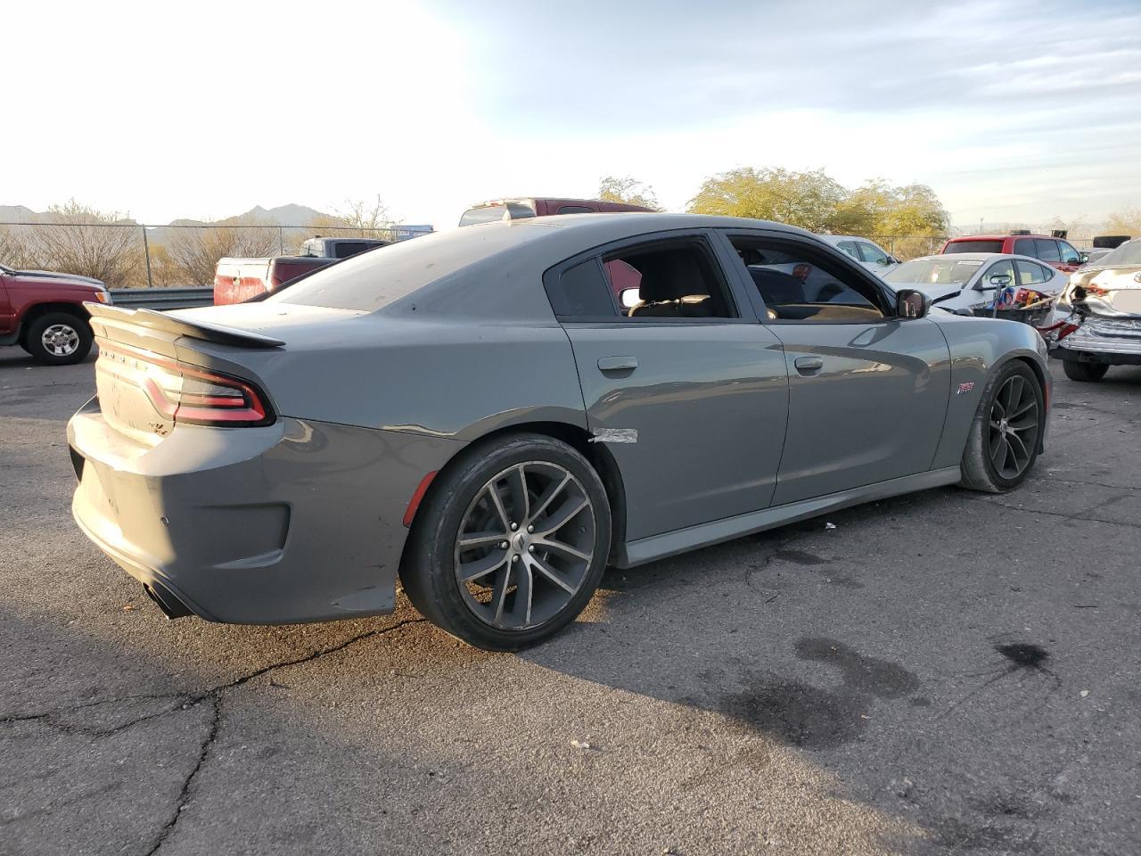 VIN 2C3CDXGJXJH152412 2018 DODGE CHARGER no.3