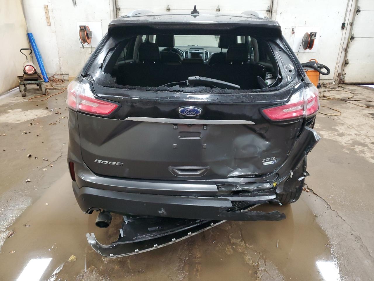 2020 Ford Edge - Image 6