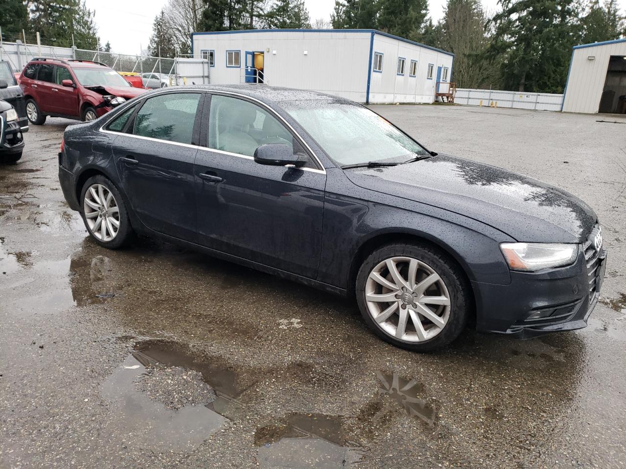 VIN WAUFFAFL6DN035888 2013 AUDI A4 no.4