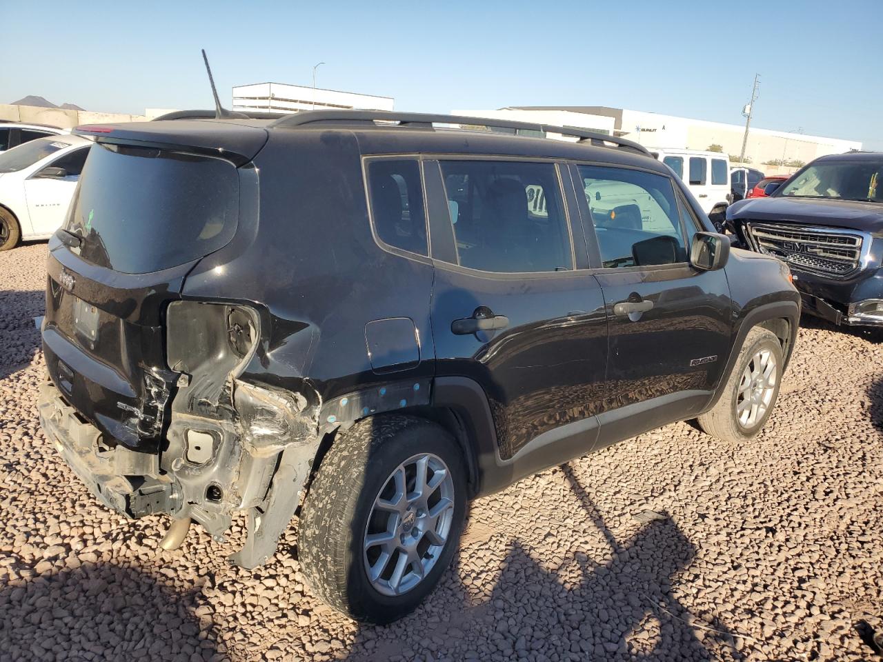2020 Jeep Renegade - Image 3