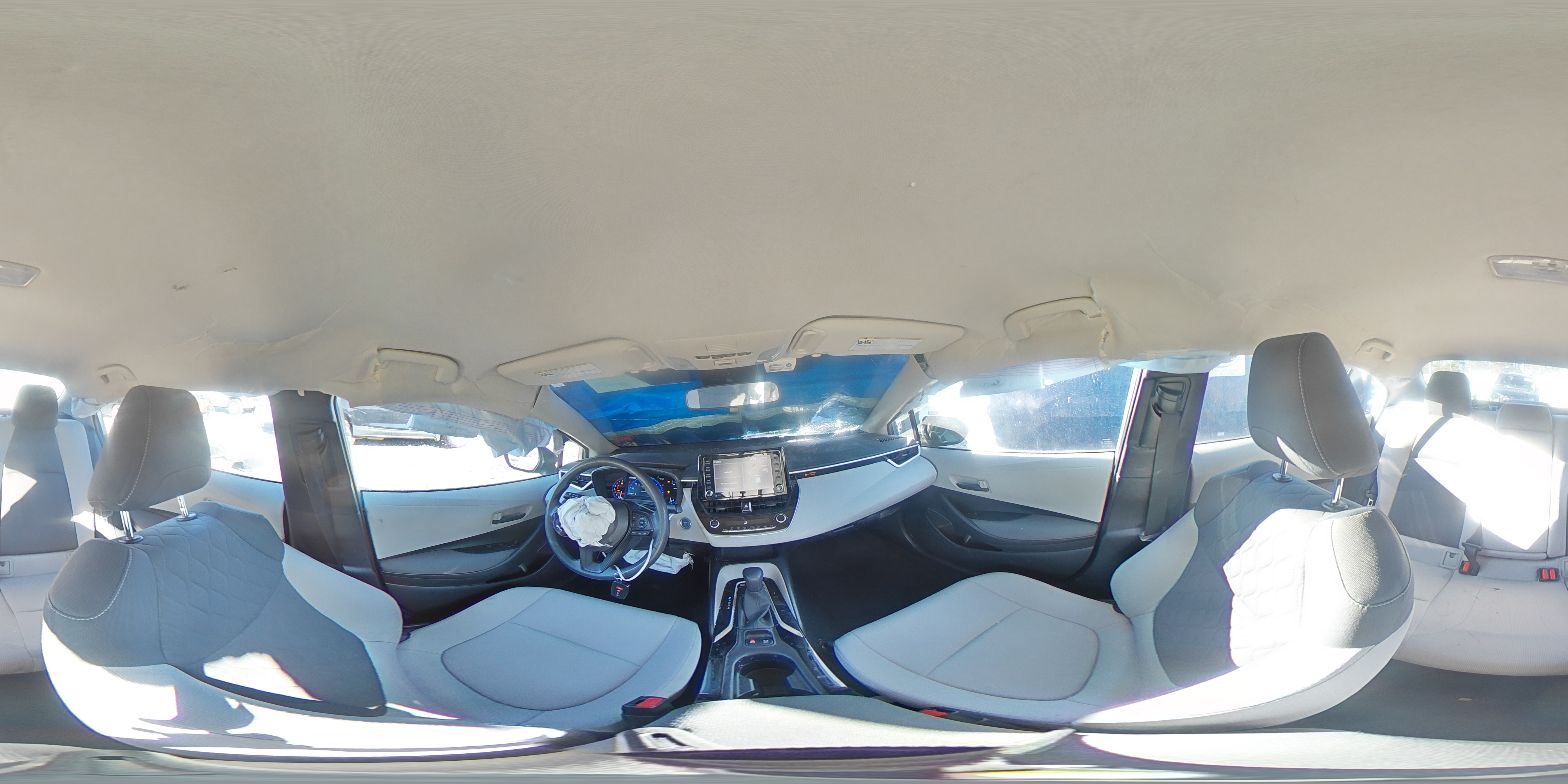 2022 Toyota Corolla - Image 15