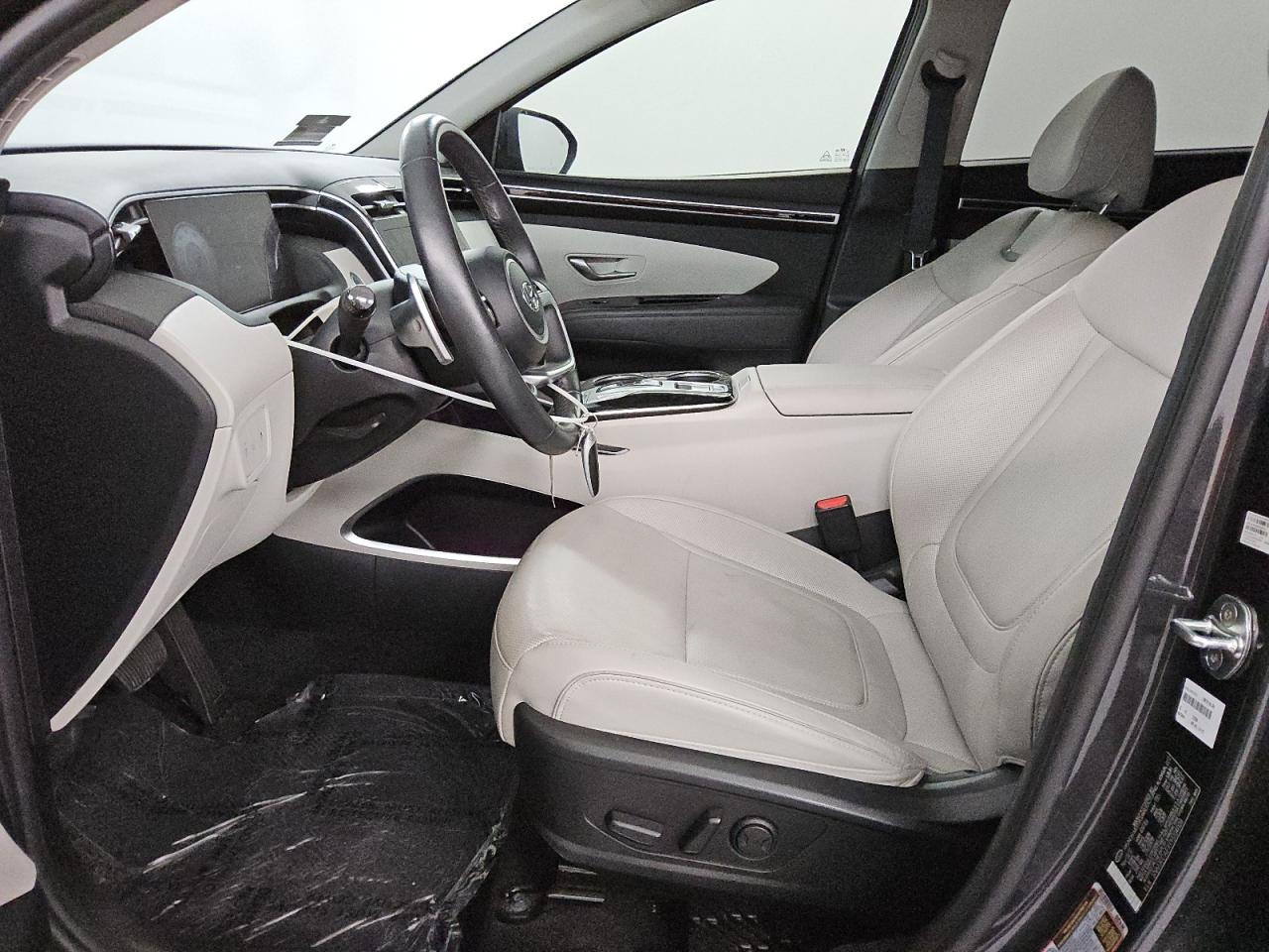 2023 Hyundai Tucson - Image 7
