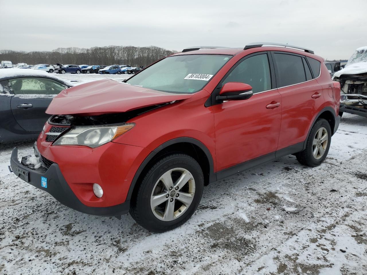 VIN 2T3RFREV7FW310827 2015 TOYOTA RAV4 no.1