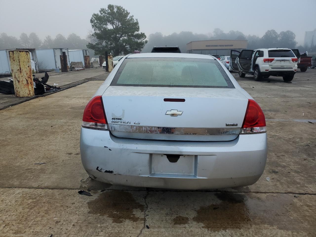 2009 Chevrolet Impala - Image 6