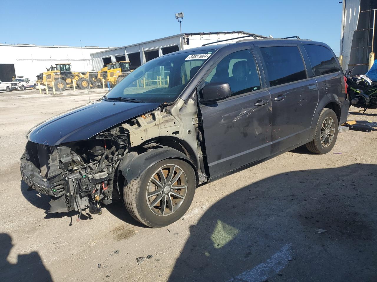 VIN 2C4RDGEG5JR324367 2018 DODGE CARAVAN no.1