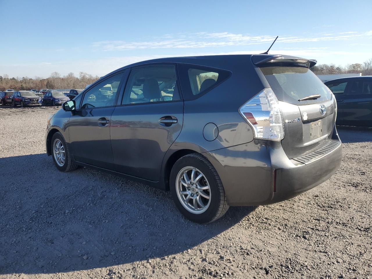 VIN JTDZN3EU0D3282473 2013 TOYOTA PRIUS no.2