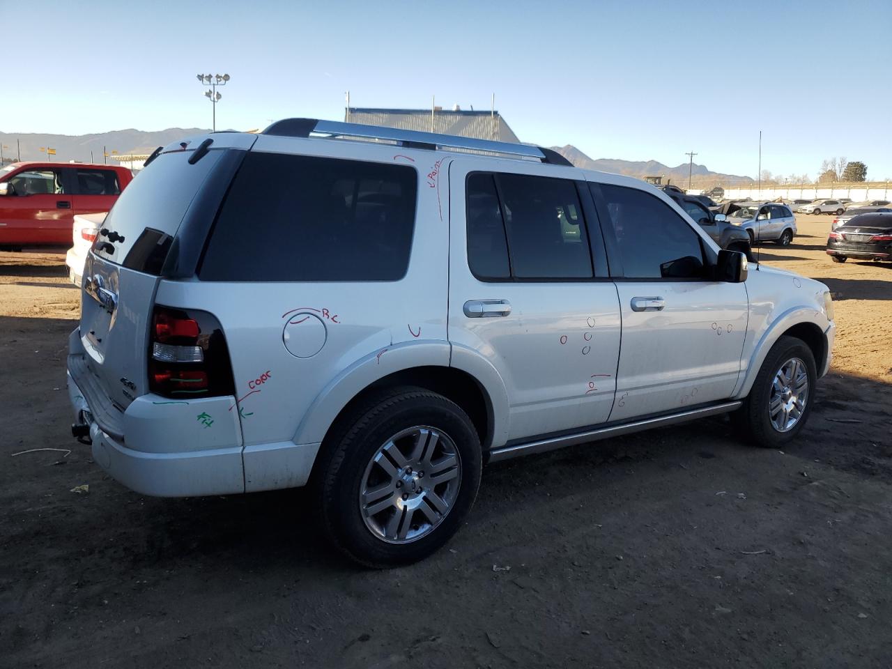 2010 Ford Explorer - Image 3