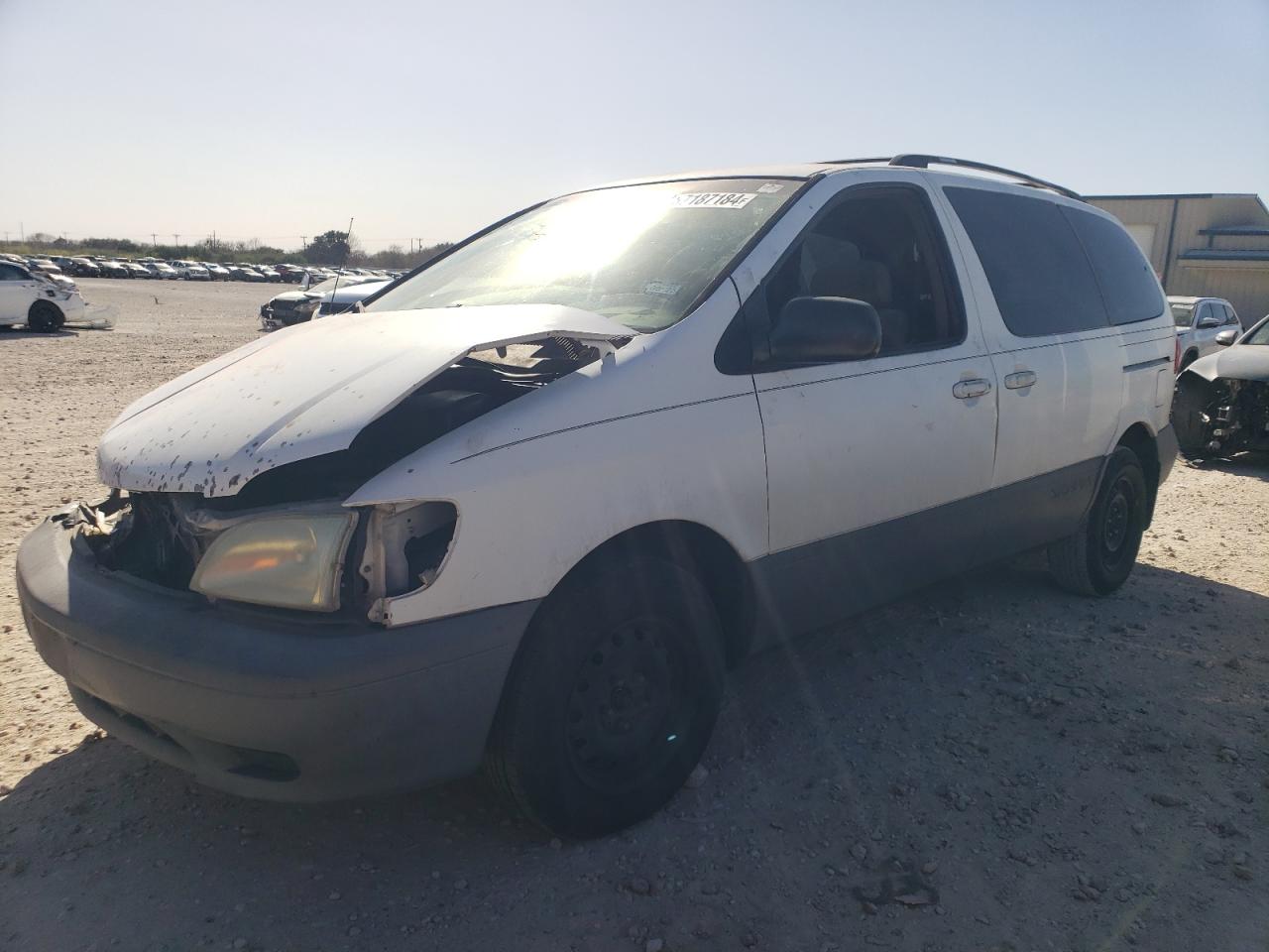 2002 Toyota Sienna Ce for Sale in San Antonio, TX - Front End