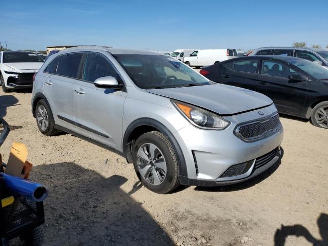  KIA NIRO 2017 Сріблястий