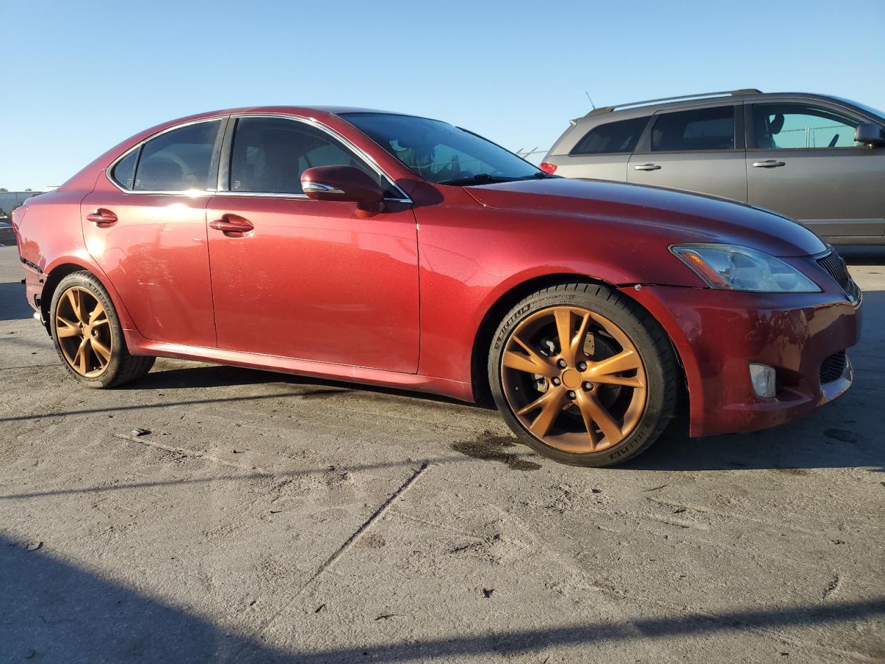 2010 Lexus IS - Image 4
