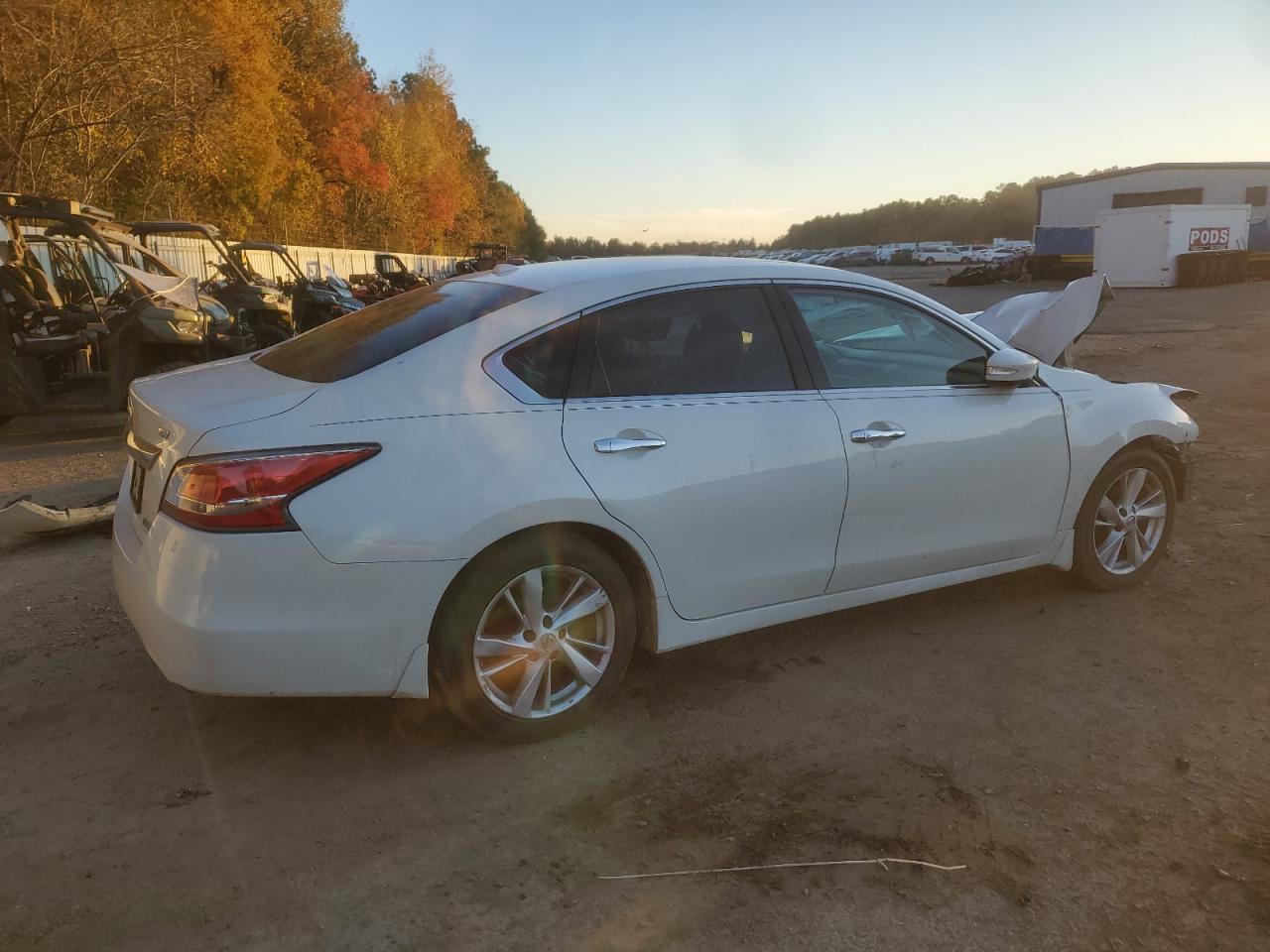 2014 Nissan Altima - Image 3