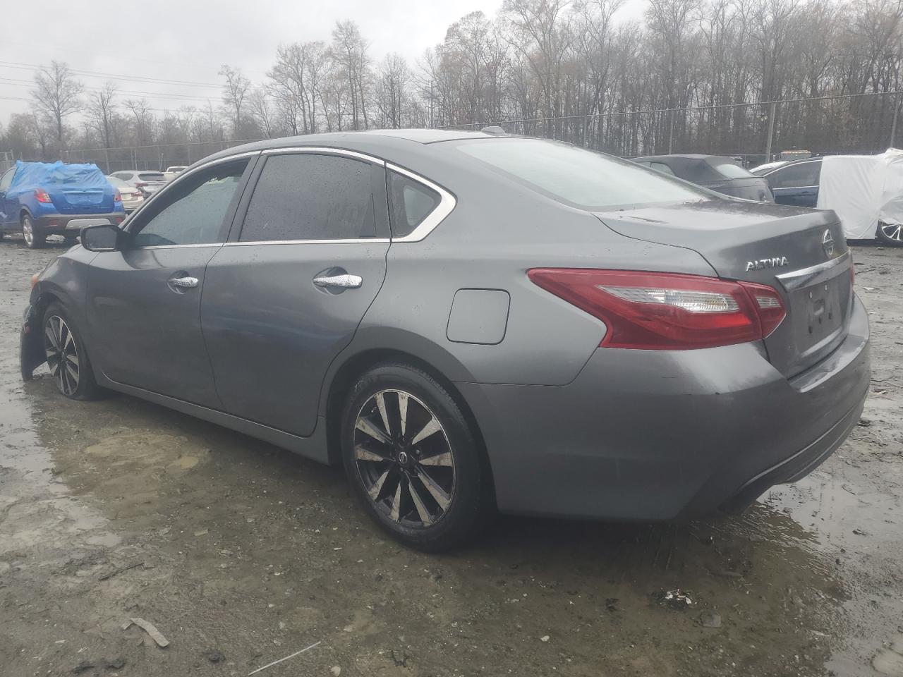 2018 Nissan Altima - Image 2
