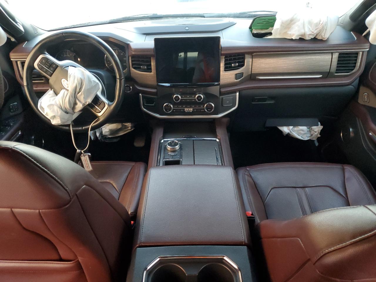 2022 Ford Expedition - Image 8