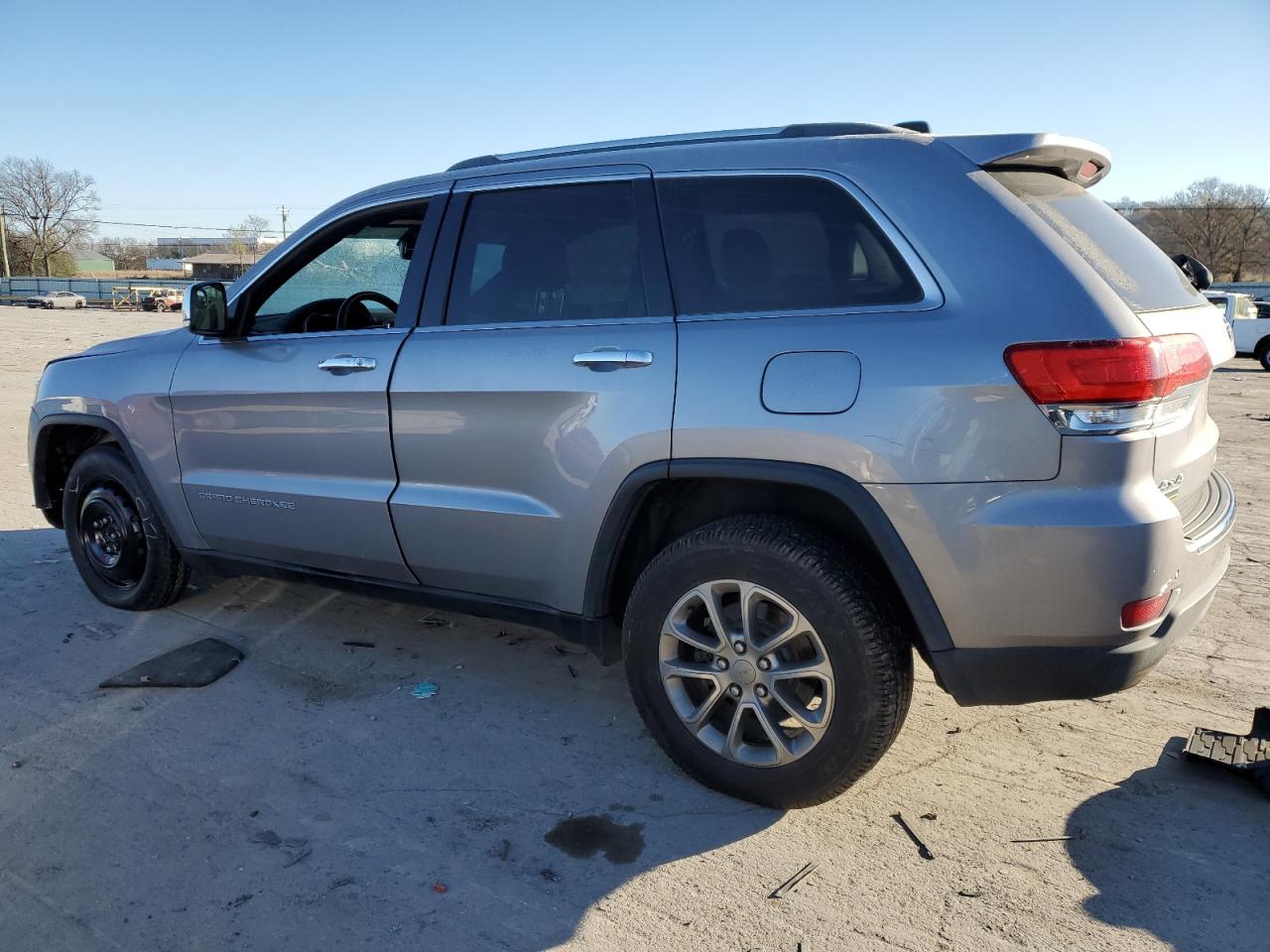 2015 Jeep Grand Cherokee - Image 2