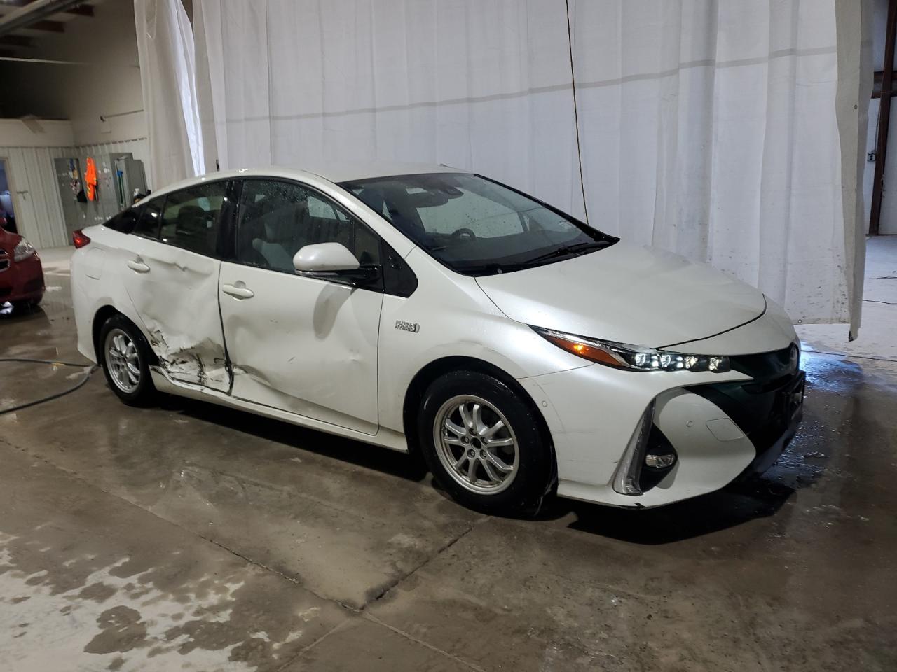 VIN JTDKARFP5H3009415 2017 TOYOTA PRIUS no.4