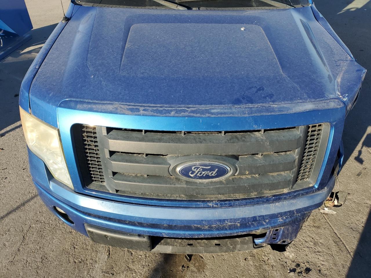 2010 Ford F-150 - Image 11