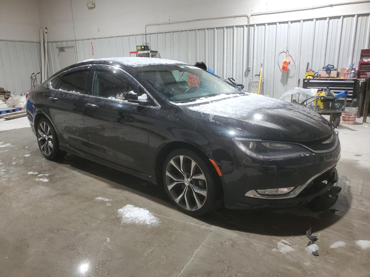 VIN 1C3CCCEG8FN567374 2015 CHRYSLER 200 no.4