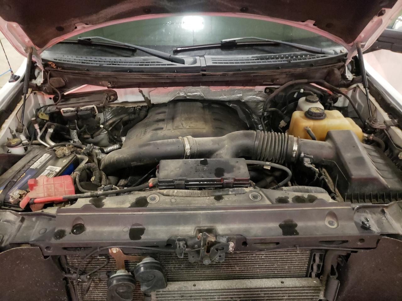 2011 Ford F-150 - Image 11