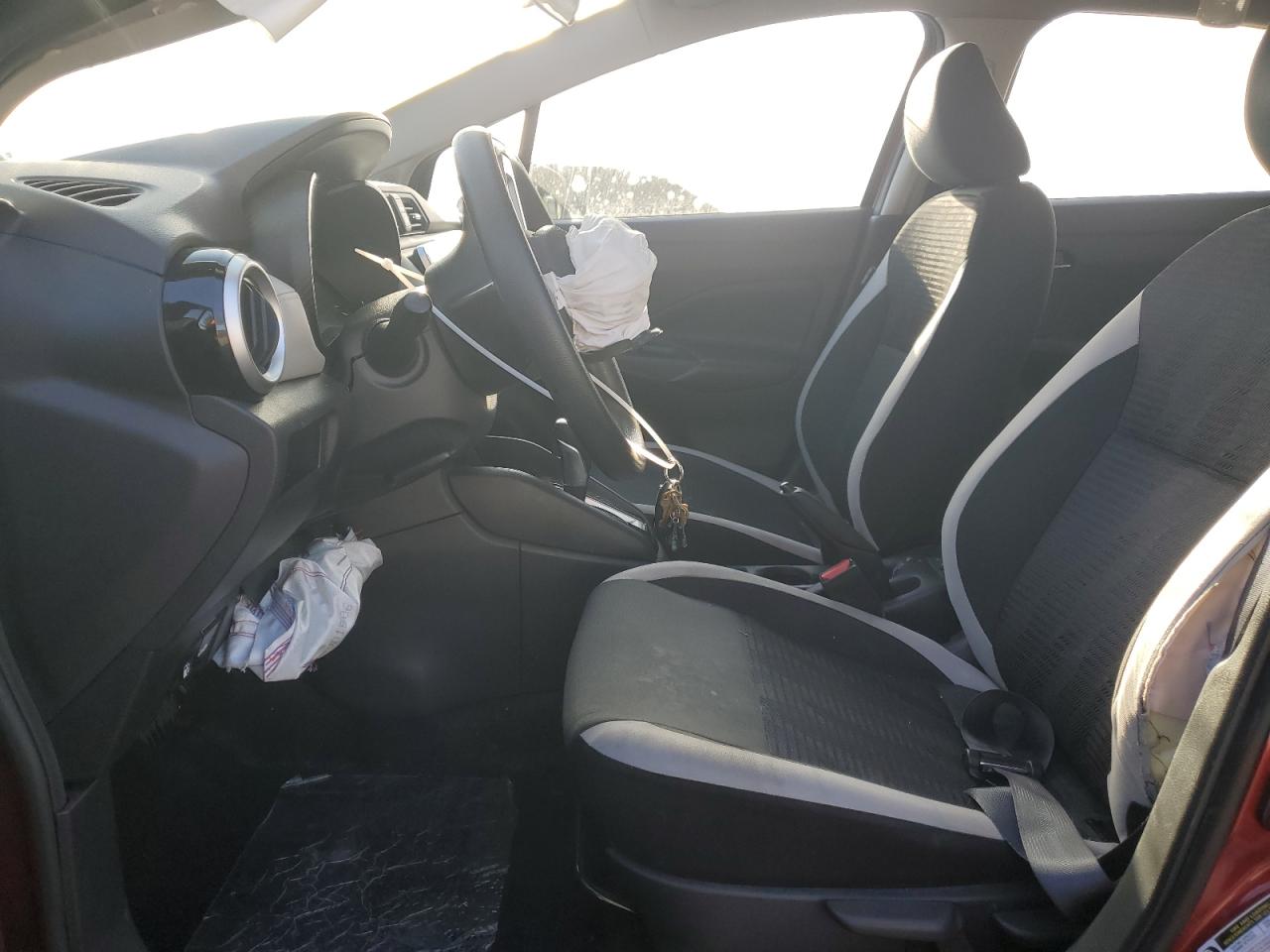 2020 Nissan Versa - Image 7