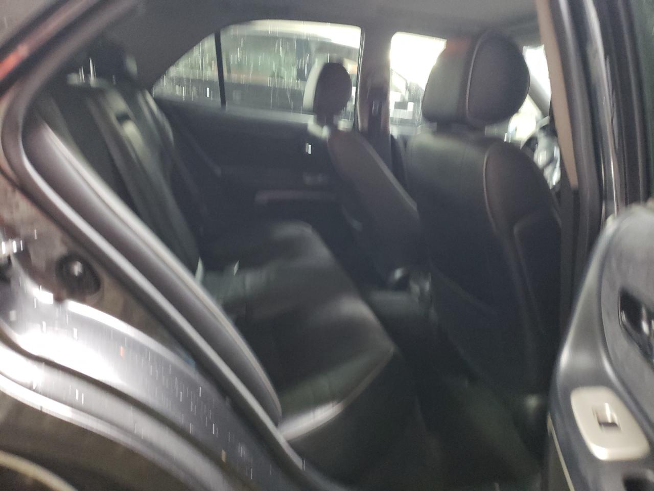 2004 Lexus Is 300 VIN: JTHBD192340083905 Lot: 84156904