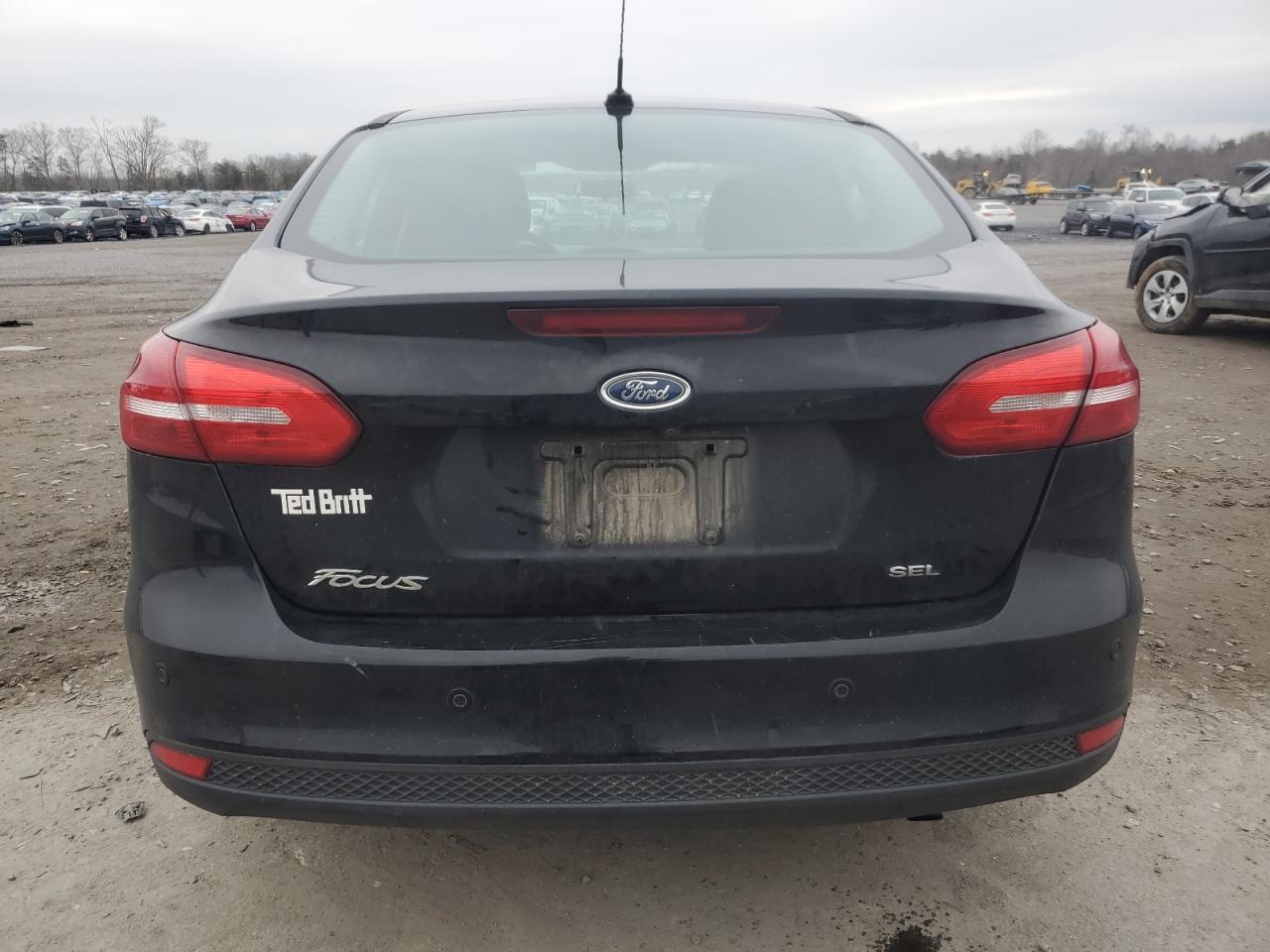 2017 Ford Focus - Image 6