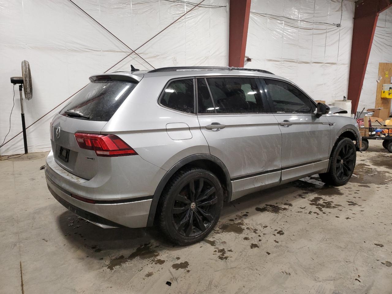 2021 Volkswagen Tiguan - Image 3