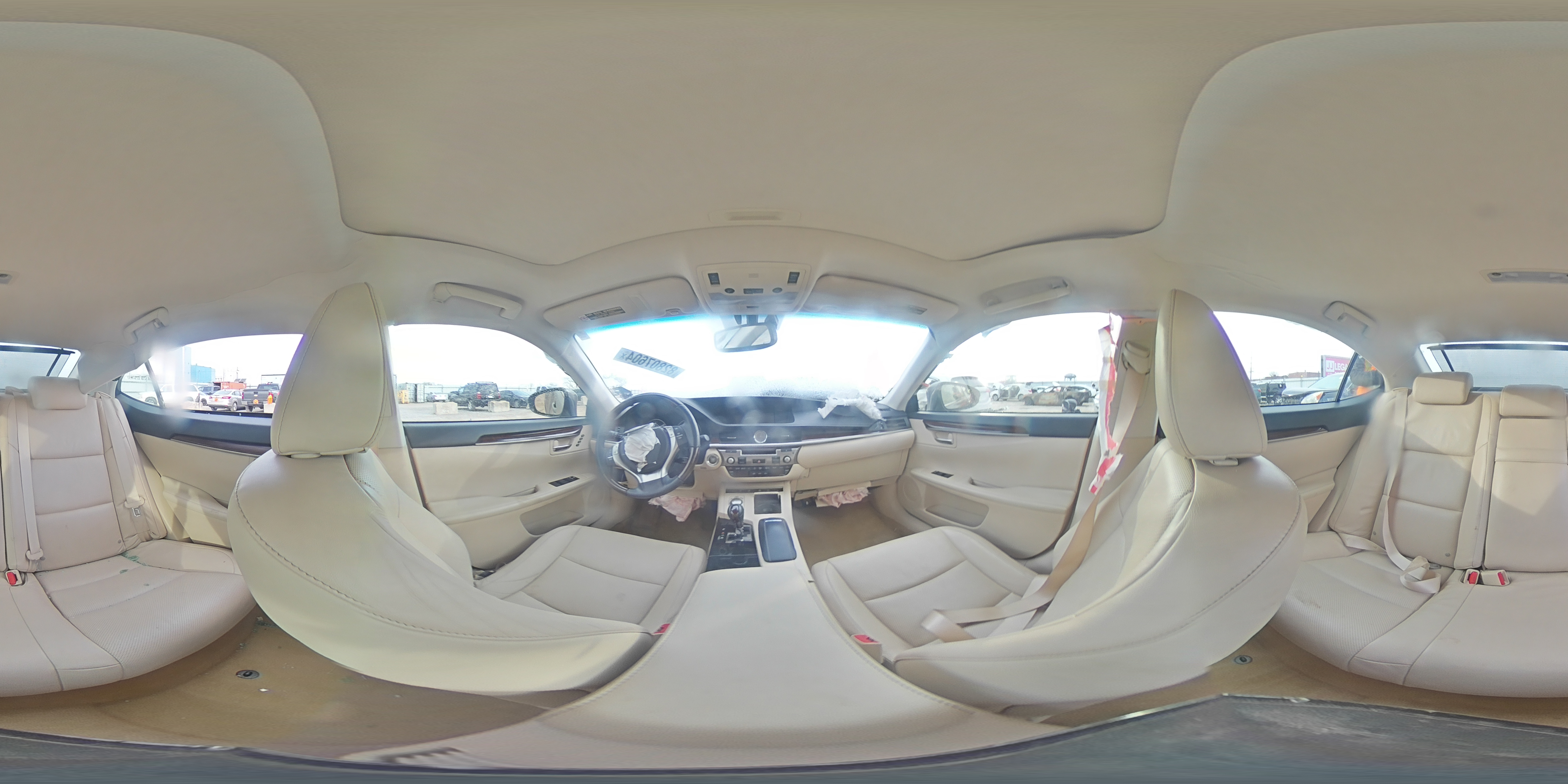 2013 Lexus ES - Image 13
