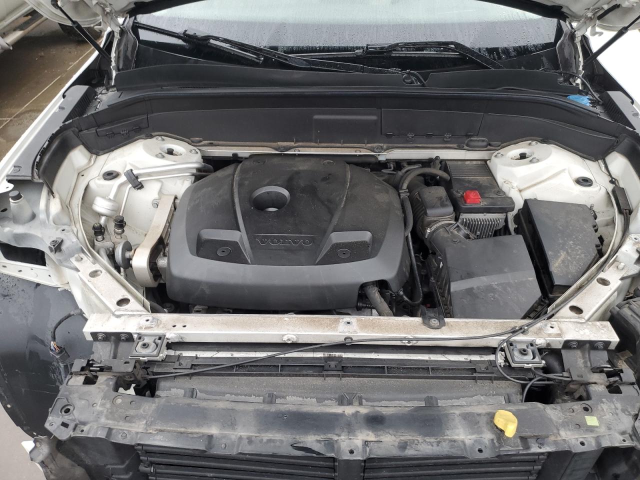 2016 Volvo XC90 - Image 12