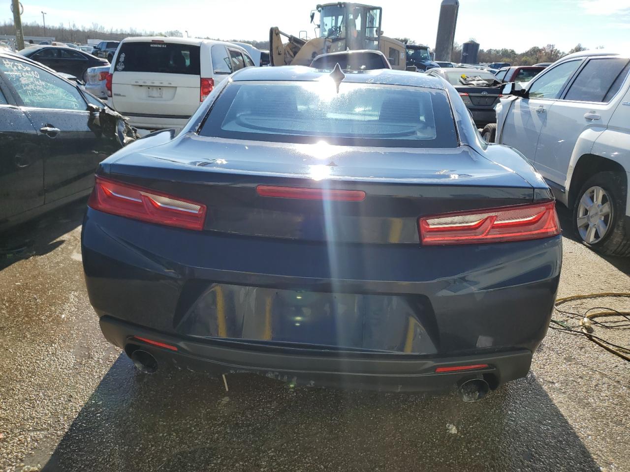 2016 Chevrolet Camaro Lt VIN: 1G1FB1RS9G0163330 Lot: 82600794