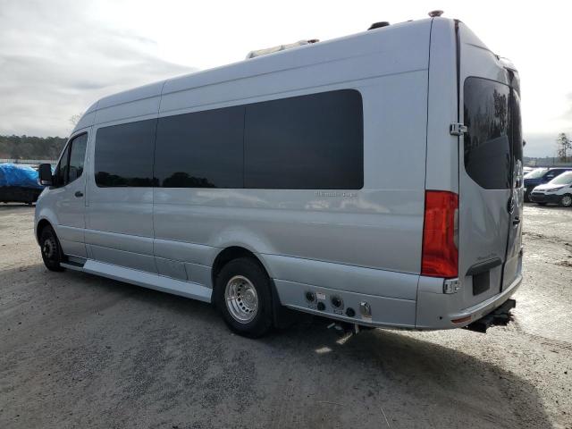  MERCEDES-BENZ SPRINTER 2021 Srebrny