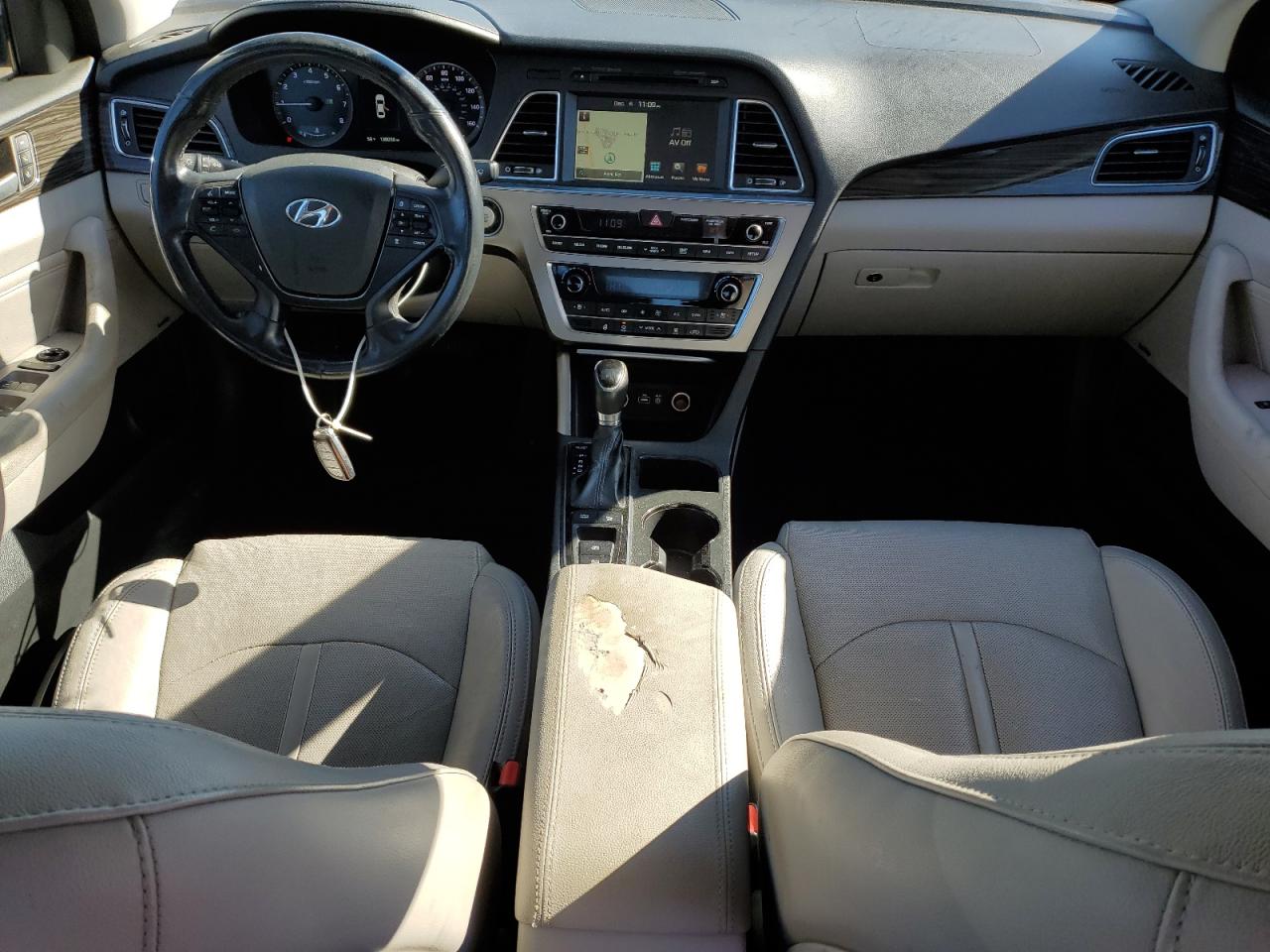 2015 Hyundai Sonata - Image 8