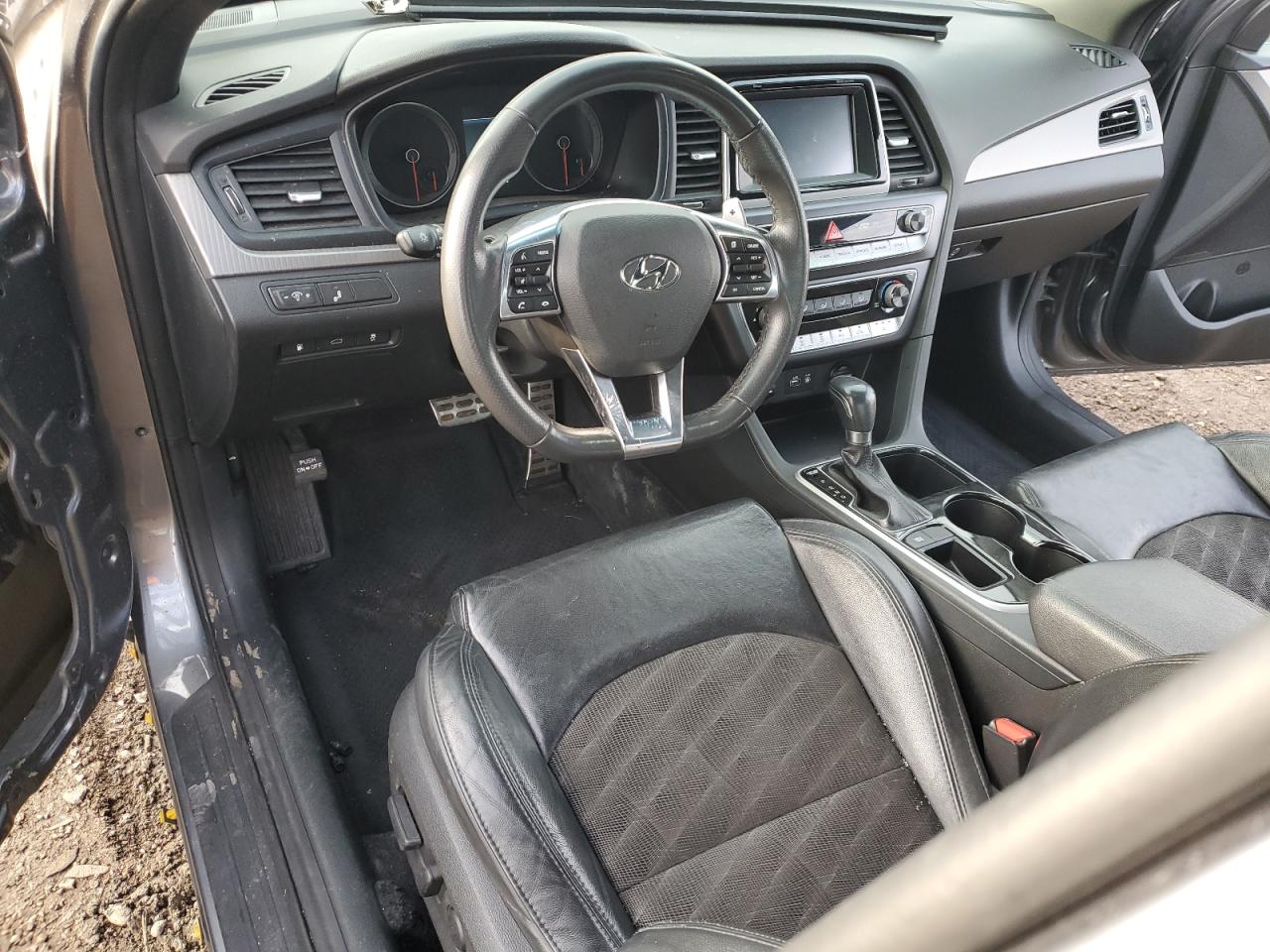 2018 Hyundai Sonata - Image 8