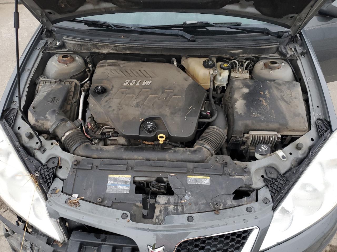 2009 Pontiac G6 - Image 12