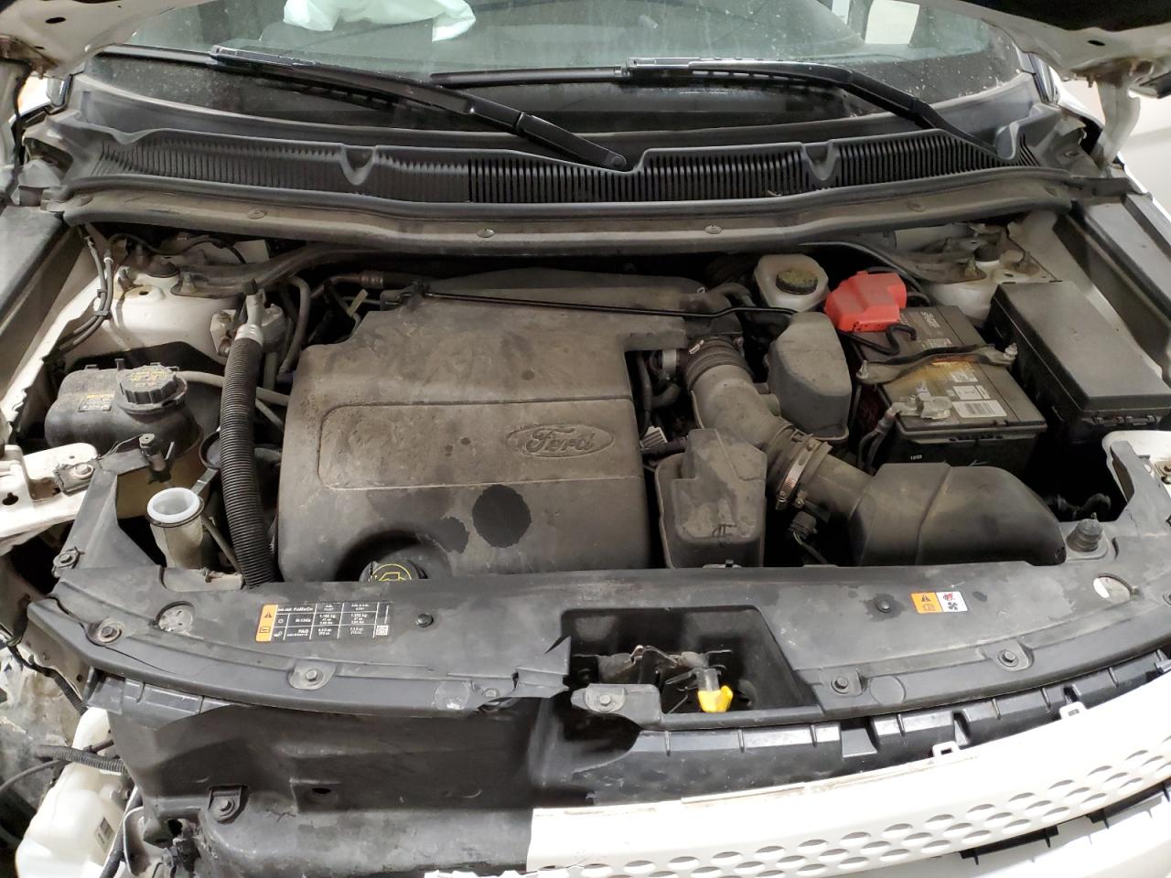 2015 Ford Explorer - Image 12