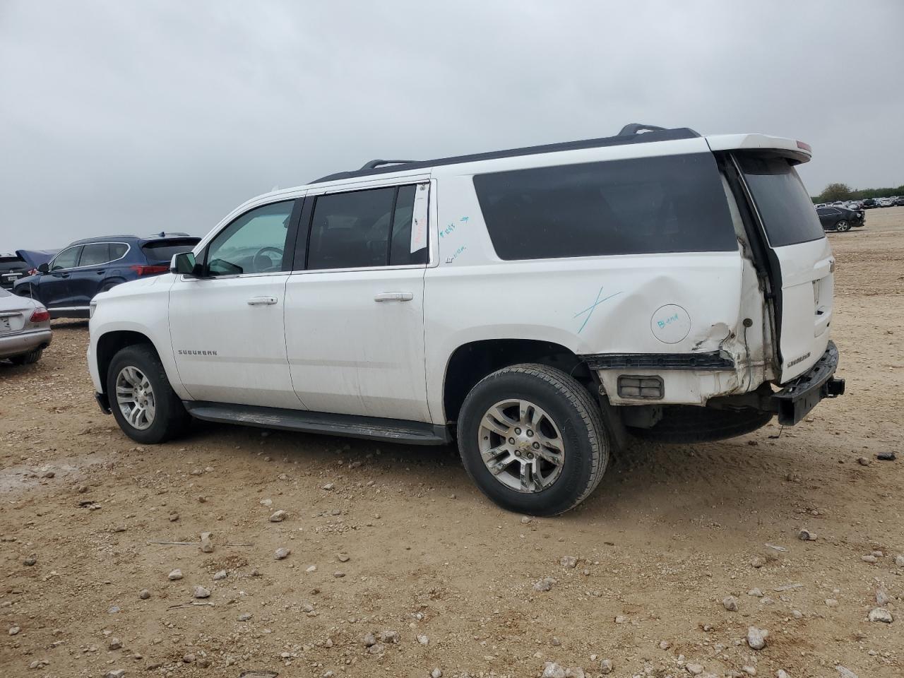 2015 Chevrolet Suburban - Image 2
