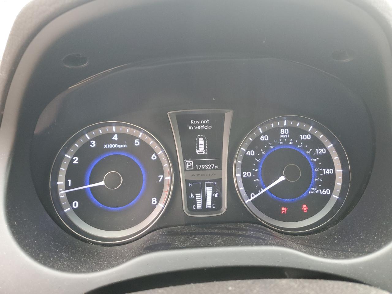 2013 Hyundai Azera - Image 9