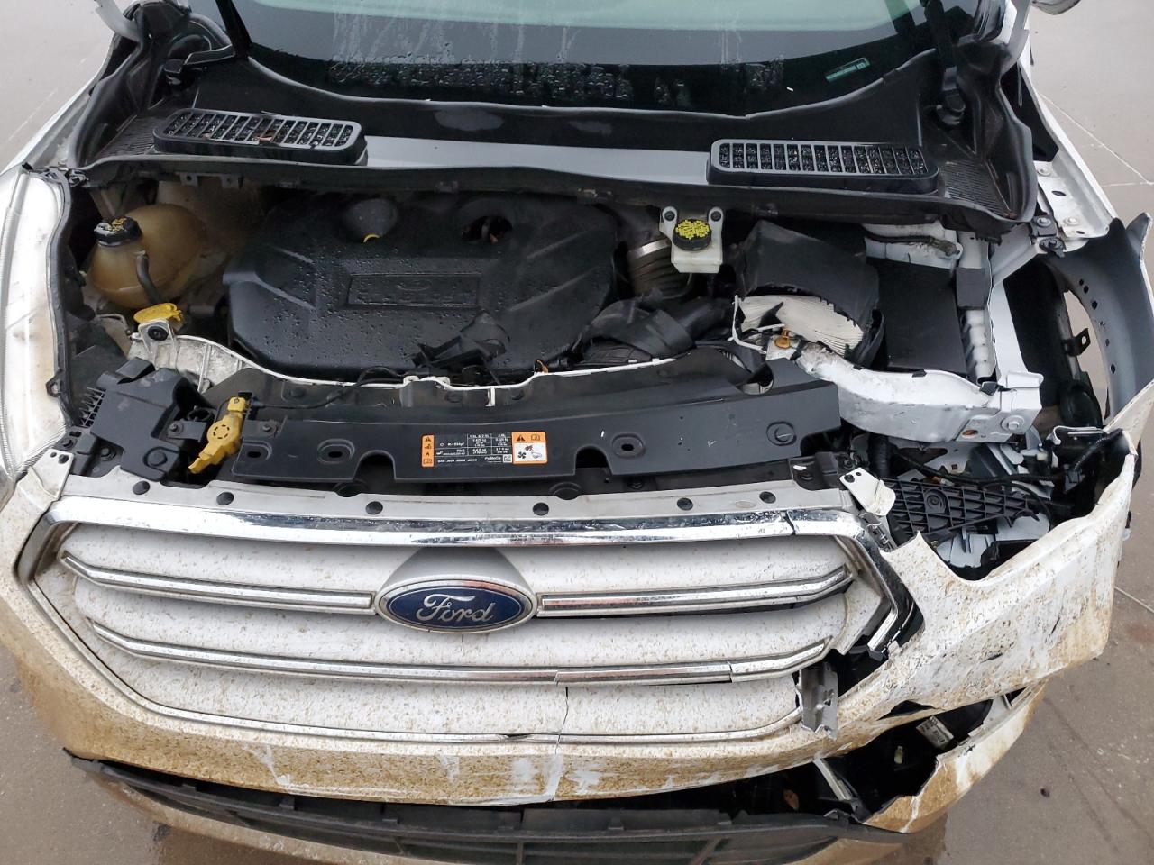 2019 Ford Escape - Image 11