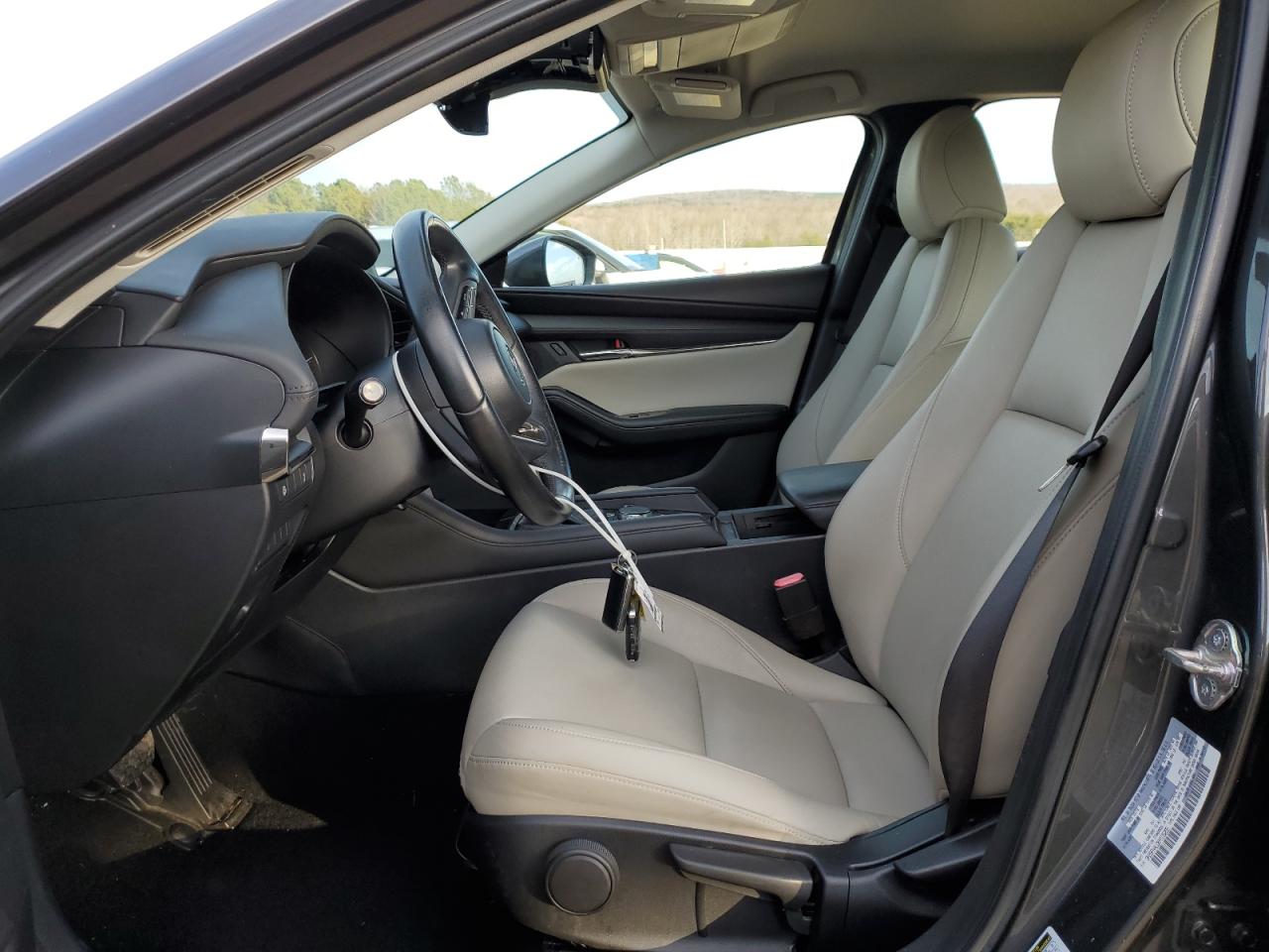 2019 Mazda 3 - Image 7
