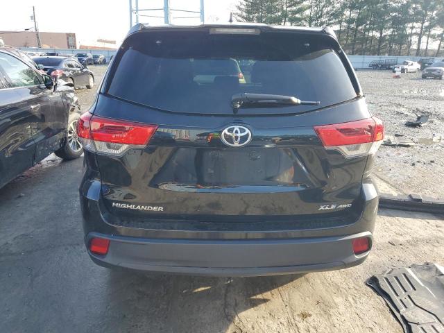  TOYOTA HIGHLANDER 2018 Black